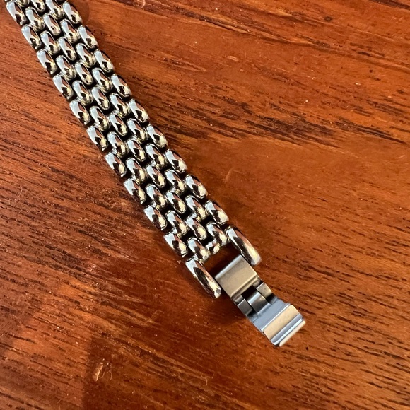 Coach Brand silver Rectangular face Watch with thin Chain Bracelet - Picture 5 of 9